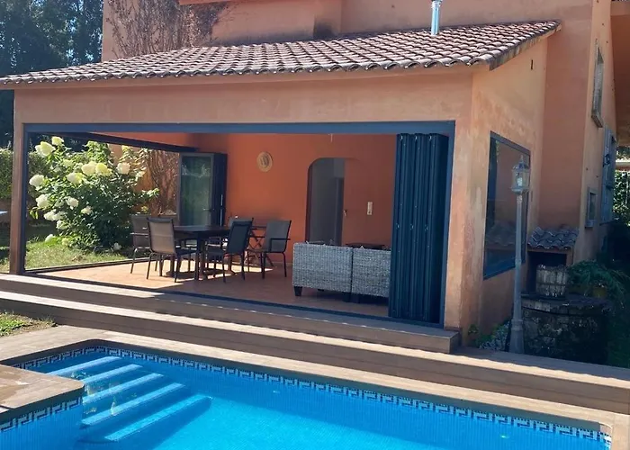 Casa Con Encanto En Con Piscina Tatil Evi